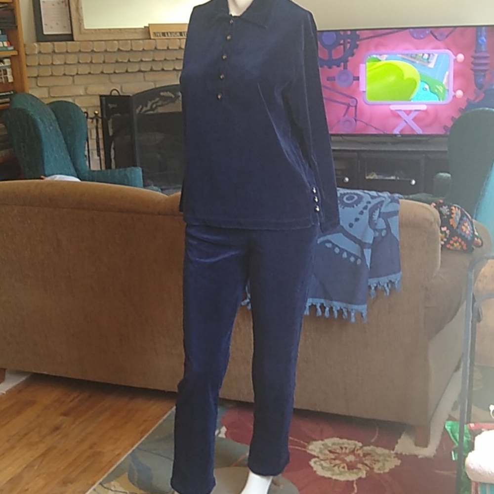 St. John Knit SPORT Casual Pant Set SZ P